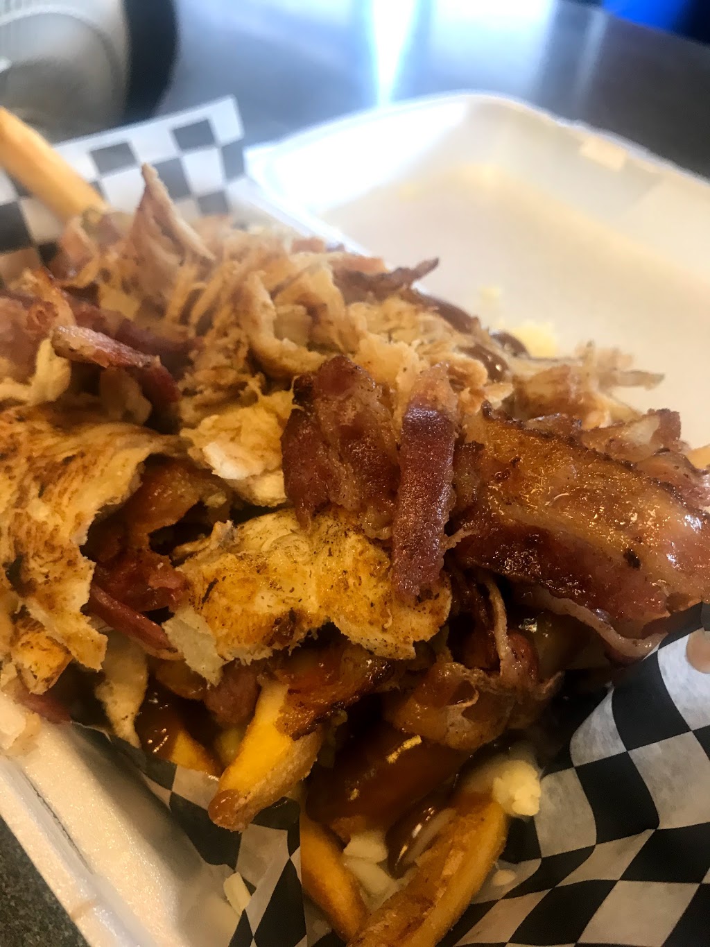 Hot Philly | 9604 165 Ave NW, Edmonton, AB T5Z 3L3, Canada | Phone: (780) 457-0423