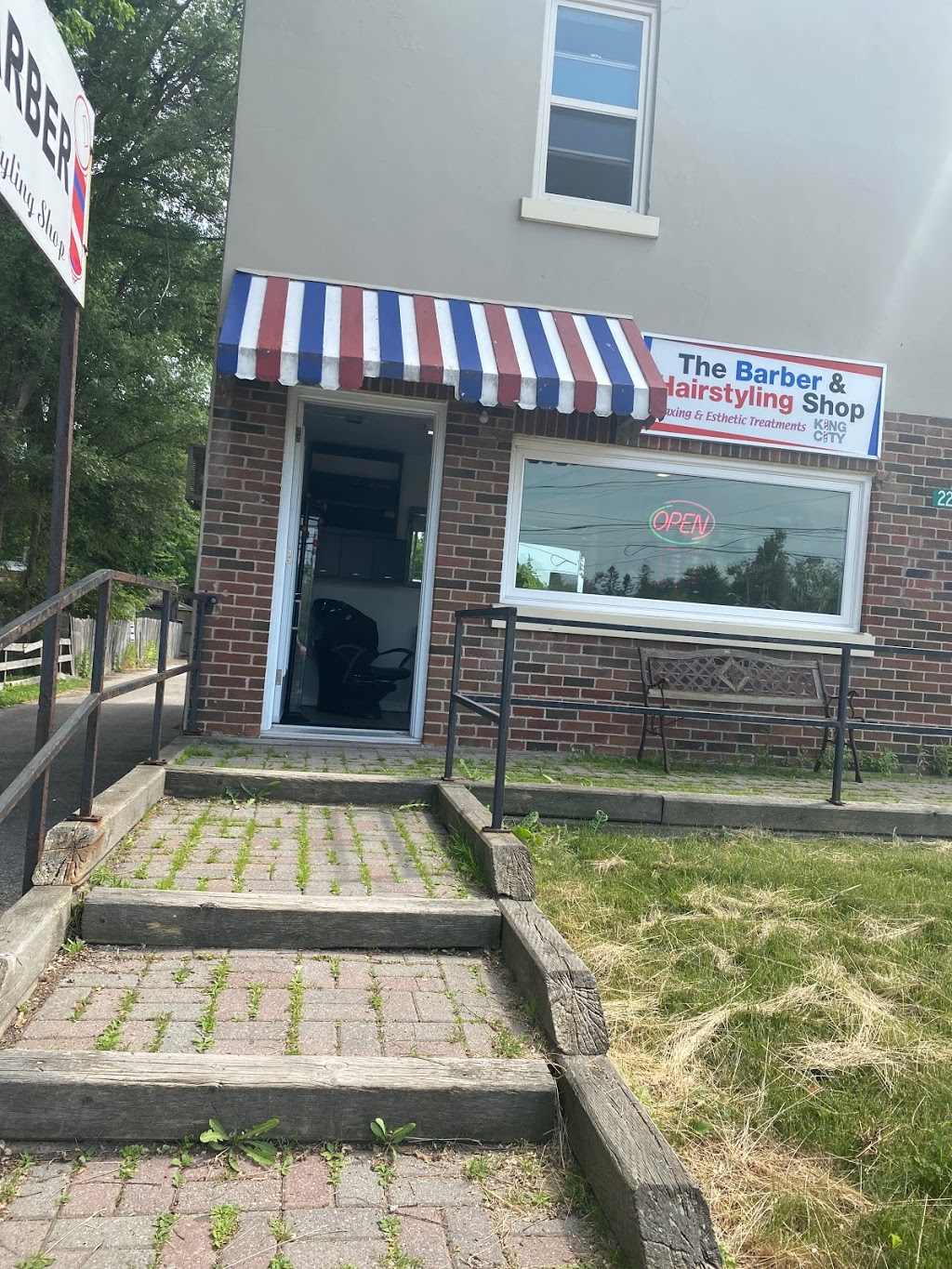 The King City Barber | 2239 King Rd, King City, ON L7B 1G2, Canada | Phone: (416) 989-5324