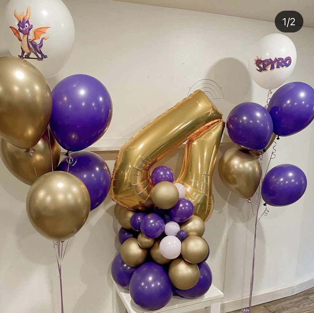 Balloon Baddies | 156 Capel St, Sarnia, ON N7T 6T1, Canada | Phone: (519) 466-0847