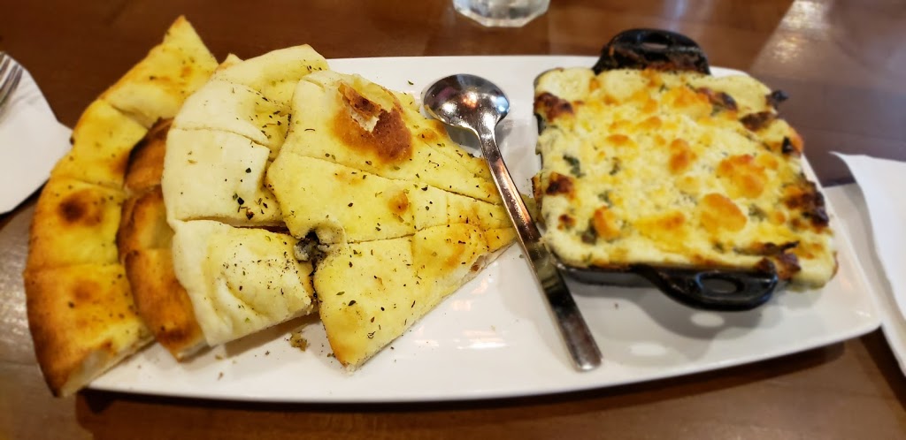 Chinos Bistro | 824 Main St, Steinbach, MB R5G 2H4, Canada | Phone: (204) 326-9053