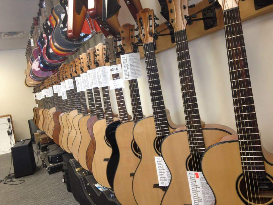 Kerrys Computers & Music | 150 N Sykes St, Meaford, ON N4L 1P3, Canada | Phone: (519) 538-5168