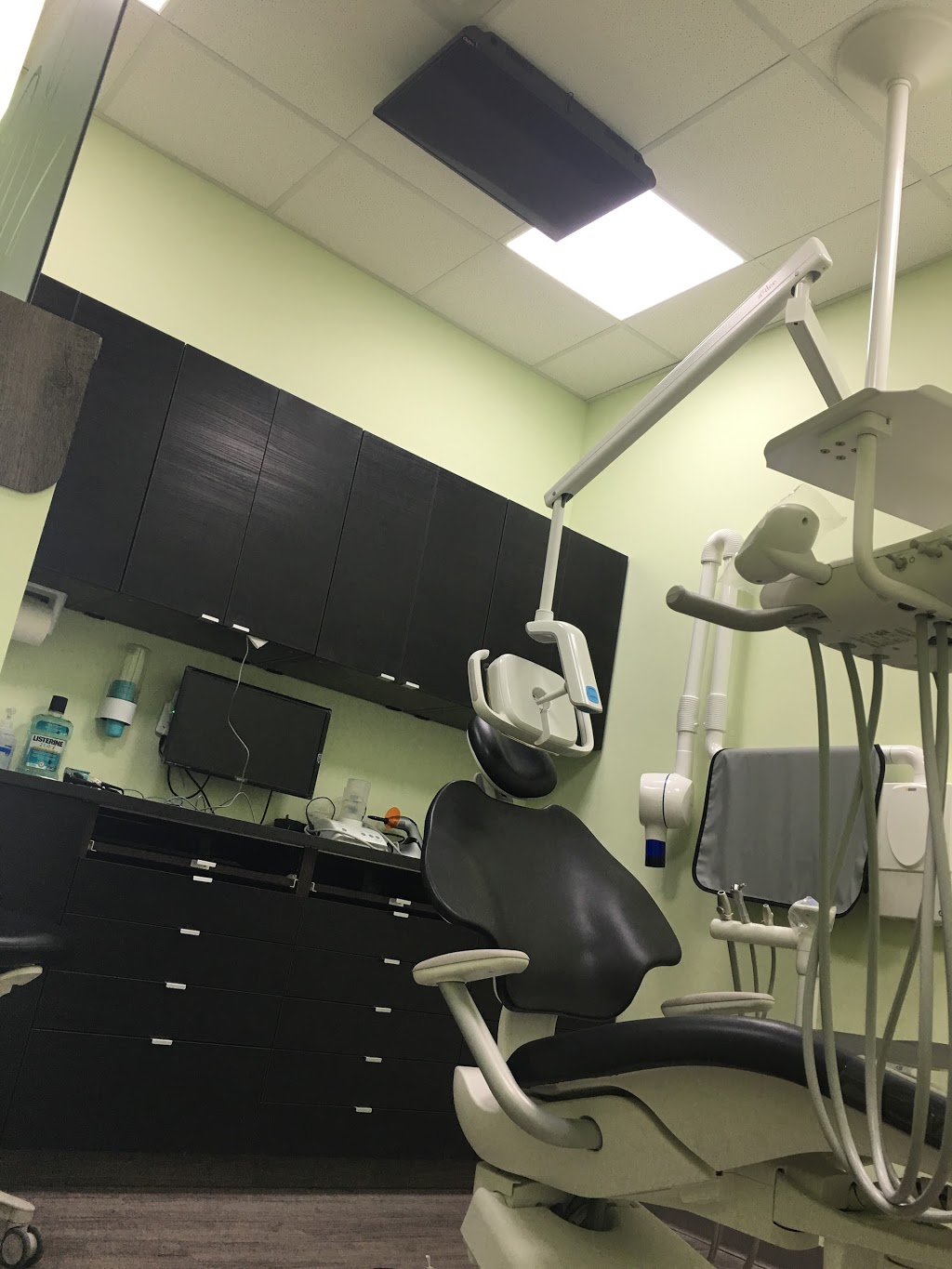 Deacon Dental | 16522 59a St NW, Edmonton, AB T5Y 3S9, Canada | Phone: (780) 652-0180