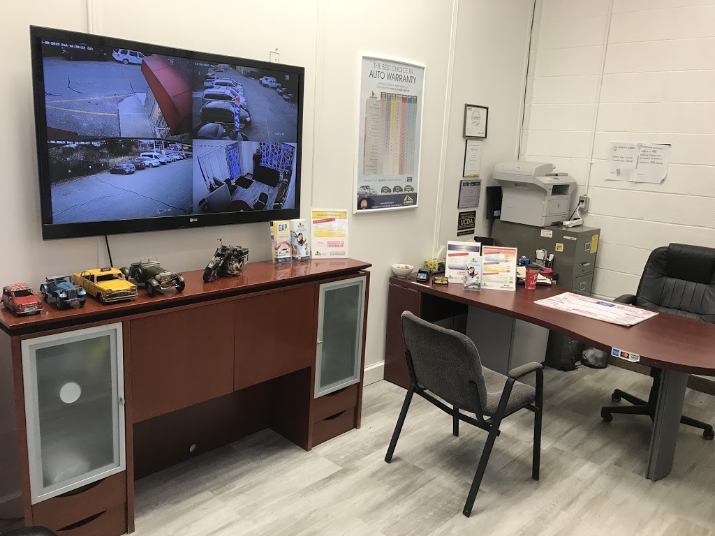 Apex cars | 13390 Yonge St unit 1, Richmond Hill, ON L4E 2P6, Canada | Phone: (647) 984-0084