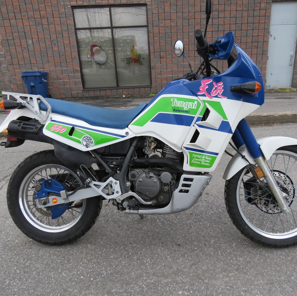 Moto-Experts S E Inc | 112b Boulevard Curé-Labelle, Sainte-Rose, QC H7L 2Z4, Canada | Phone: (450) 963-2001