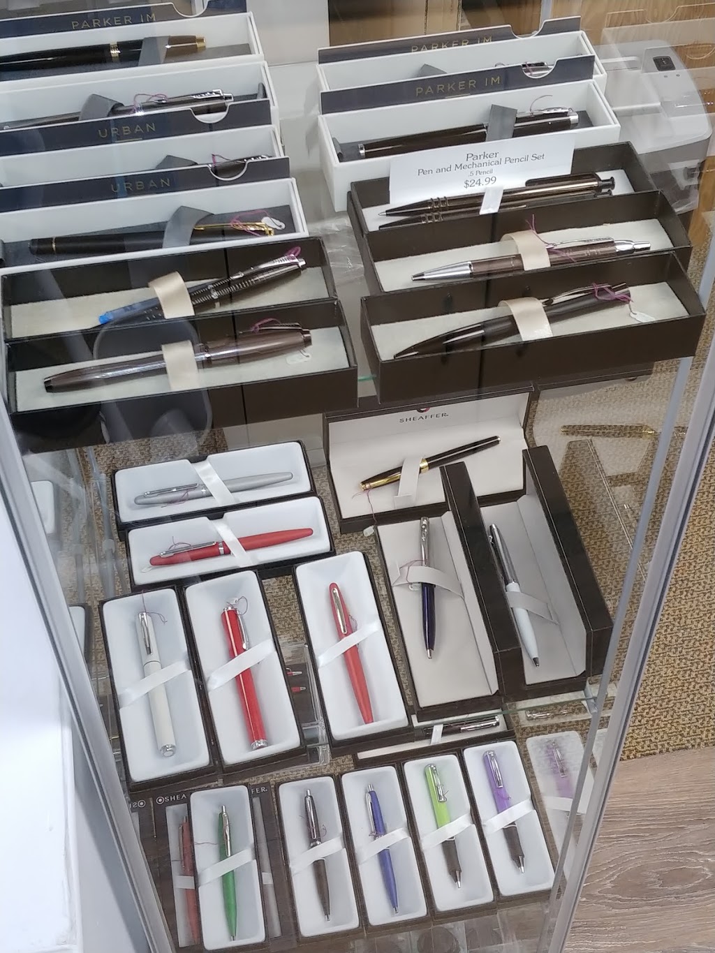 Pen and Paper | 935 McLeod Ave, Winnipeg, MB R2G 0Y4, Canada | Phone: (204) 661-2262