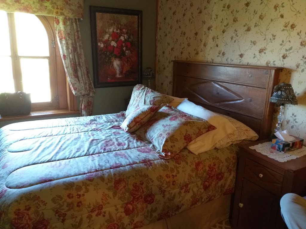Auberge Chemin du Roy | 106 Rue Saint Laurent, Deschambault, QC G0A 1S0, Canada | Phone: (418) 286-6958