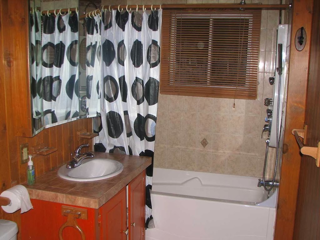 La Comté | 1346 Chemin Jordan, Sutton, QC J0E 2K0, Canada | Phone: (450) 578-4388