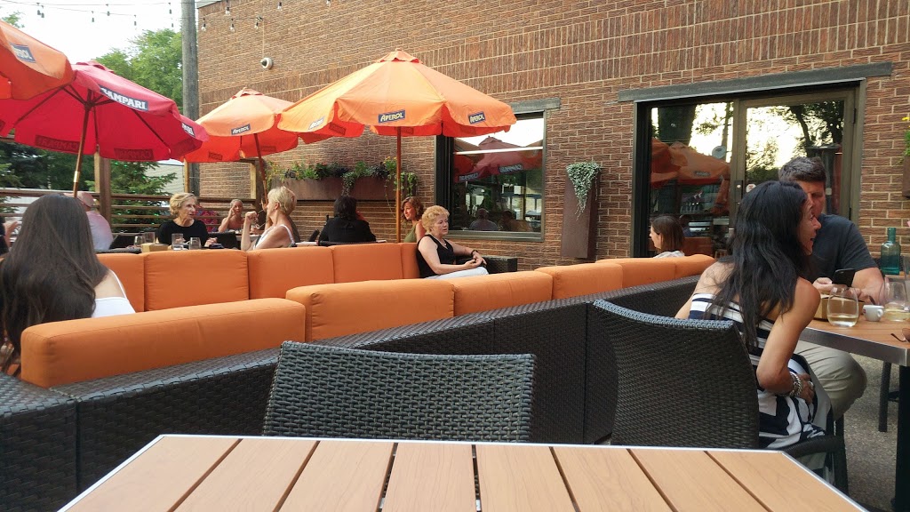 Pizzeria Gusto | 404 Academy Rd, Winnipeg, MB R3N 0B8, Canada | Phone: (204) 944-8786