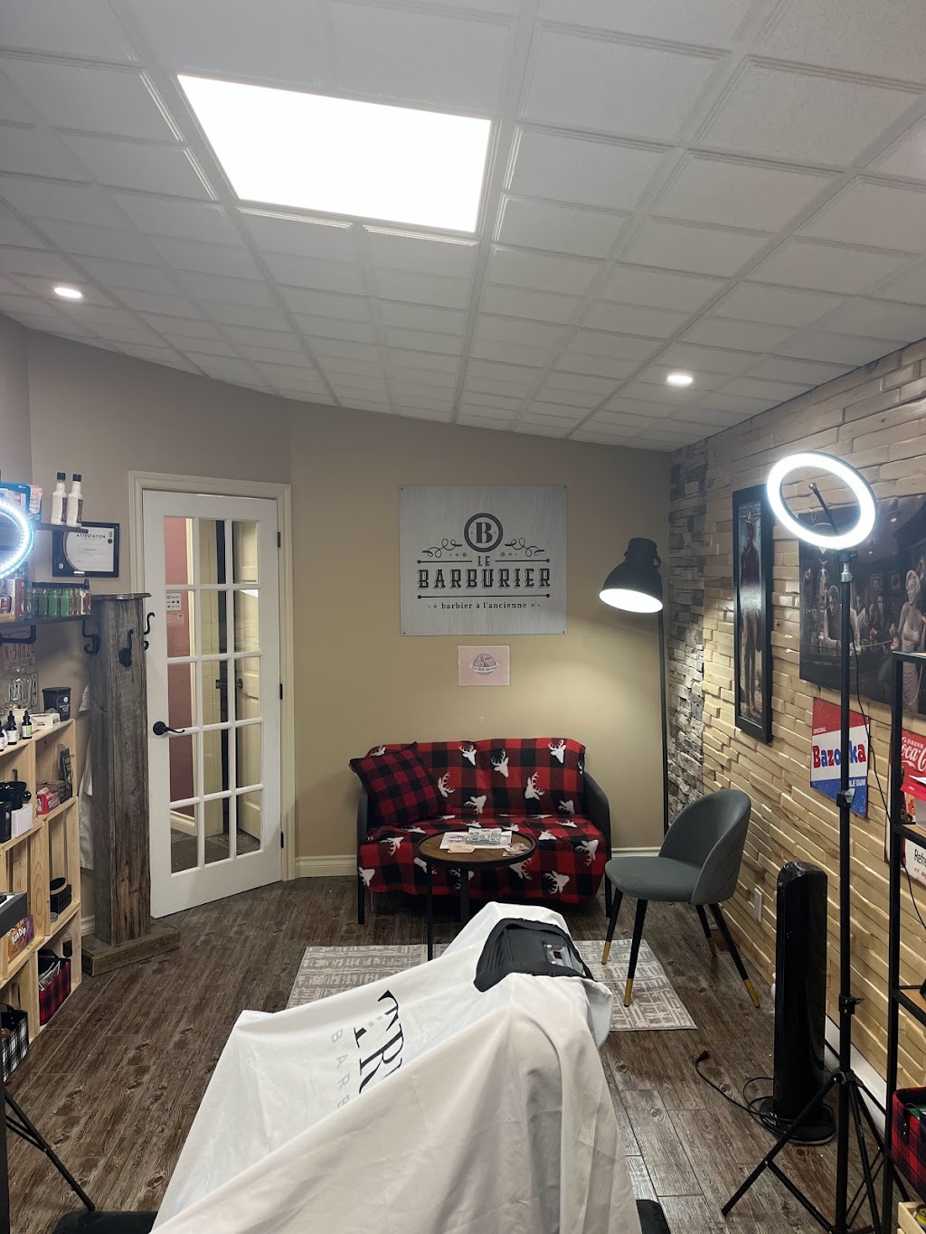 Le barburier | 453 Rue Notre Dame, Montebello, QC J0V 1L0, Canada | Phone: (819) 665-0800