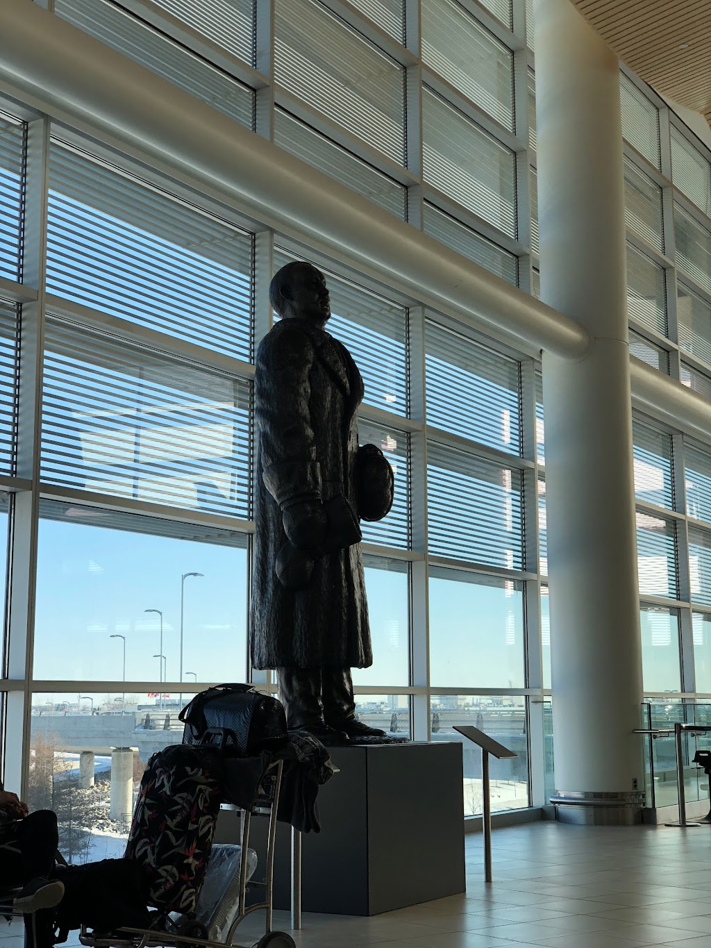 YWG Winnipeg International Airport Terminal | 2000 Wellington Ave, Winnipeg, MB R3H 1H5, Canada | Phone: (780) 305-1976
