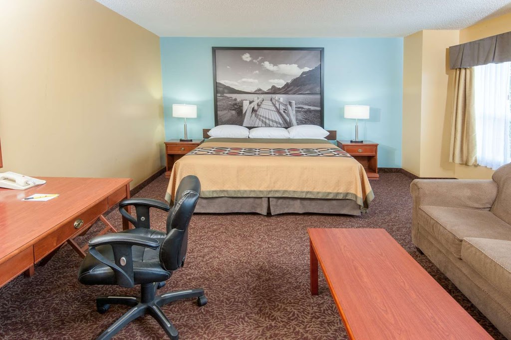 Super 8 by Wyndham Cochrane | 11 West Side Drive, Cochrane, AB T4C 1M1, Canada | Phone: (403) 932-1410