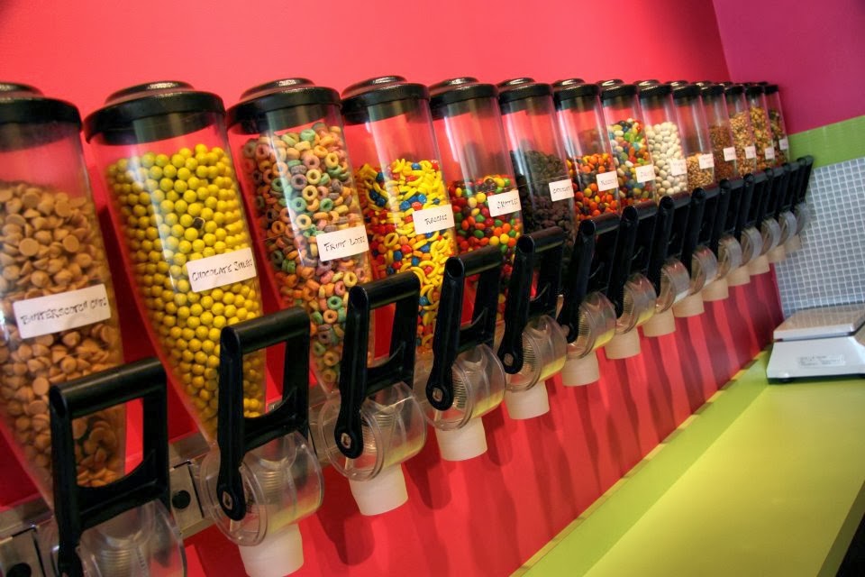 Yumis Frozen Yogurt | 8249 Eagle Landing Pkwy #220, Chilliwack, BC V2R 0P9, Canada | Phone: (604) 392-9864