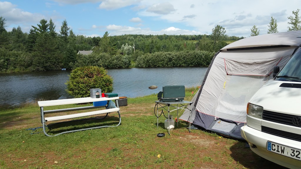 Domaine Sevigny | 20 QC-257, Lingwick, QC J0B 2Z0, Canada | Phone: (819) 877-3005