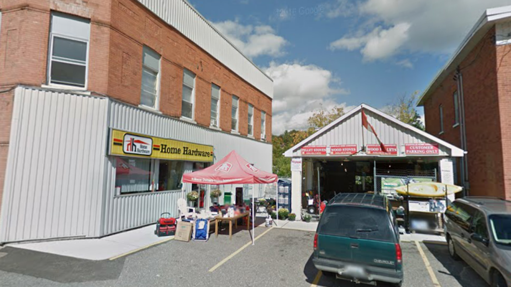 Eganville Home Hardware | 273 Water St, Eganville, ON K0J 1T0, Canada | Phone: (613) 628-2807
