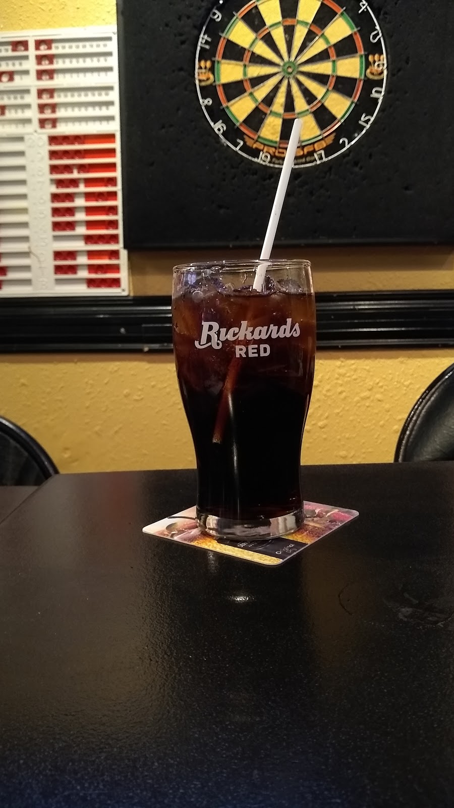 Borderline Pub & Grill | 3226 82 St NW, Edmonton, AB T6K 3Y3, Canada | Phone: (780) 462-1888