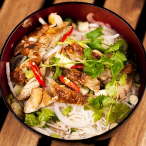 China Wok | 381 Stevenson Rd N, Oshawa, ON L1J 5N5, Canada | Phone: (905) 723-3388
