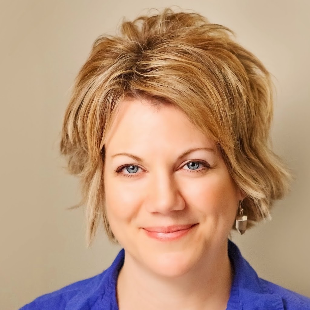 Healing With Dawn~ Wasaga Beach/Collingwood Reiki, Reflexology a | 48 Robertson St, Collingwood, ON L9Y 0X1, Canada | Phone: (705) 796-3860