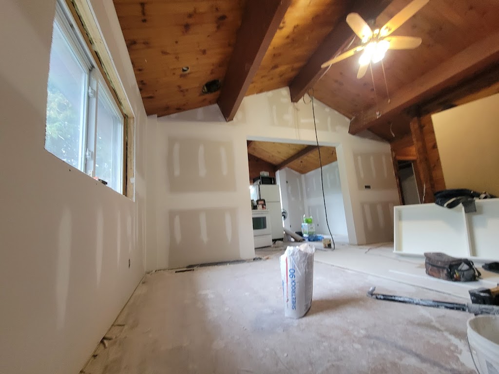 Majestic Renovations and cleaning | 2087 Division Rd W, Orillia, ON L3V 6H2, Canada | Phone: (905) 621-1365