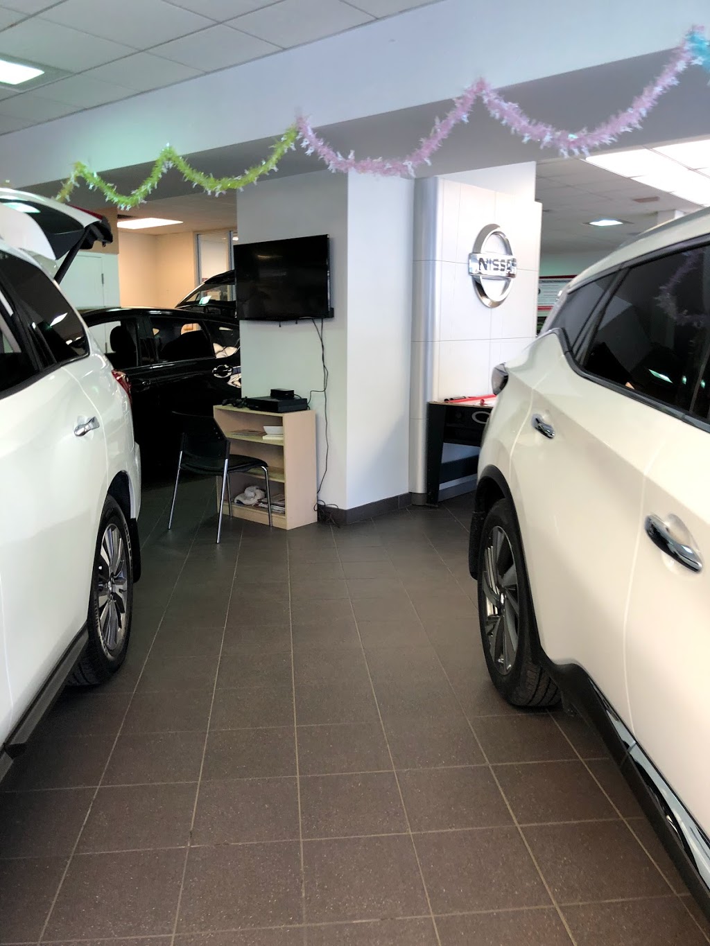 High Park Nissan | 3275 Dundas St W, Toronto, ON M6P 2A5, Canada | Phone: (416) 762-7537