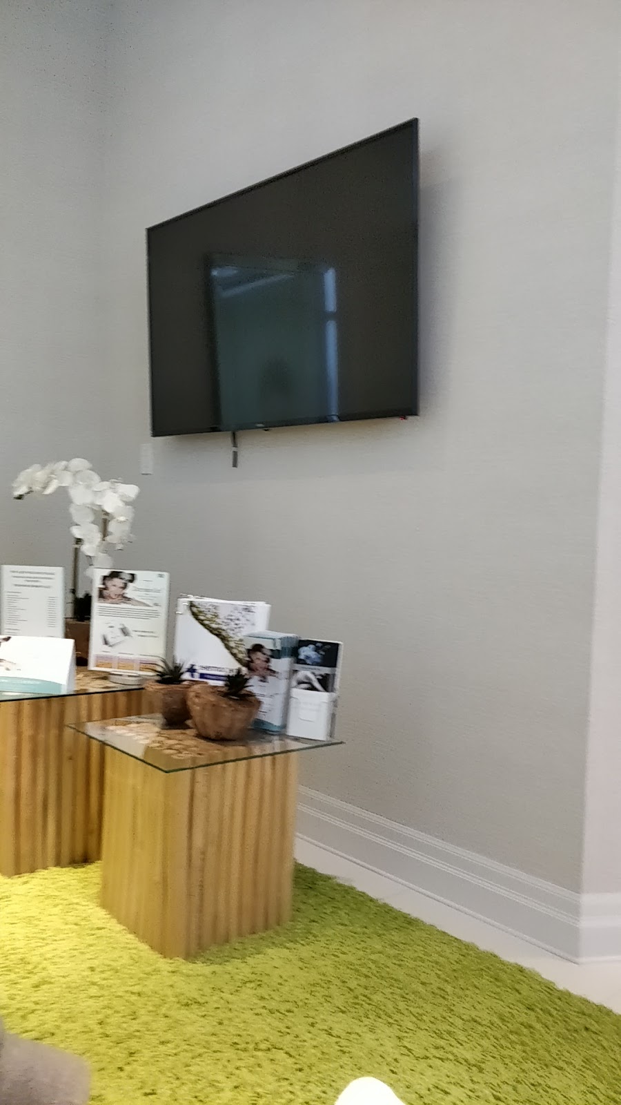 Jeunesse Spa & Skin Care | 2396 Major MacKenzie Dr W #1, Maple, ON L6A 3Y7, Canada | Phone: (905) 553-5522