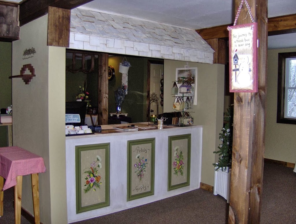 Petals & Gifts Floral | 8559 NY-56, Norfolk, NY 13667, USA