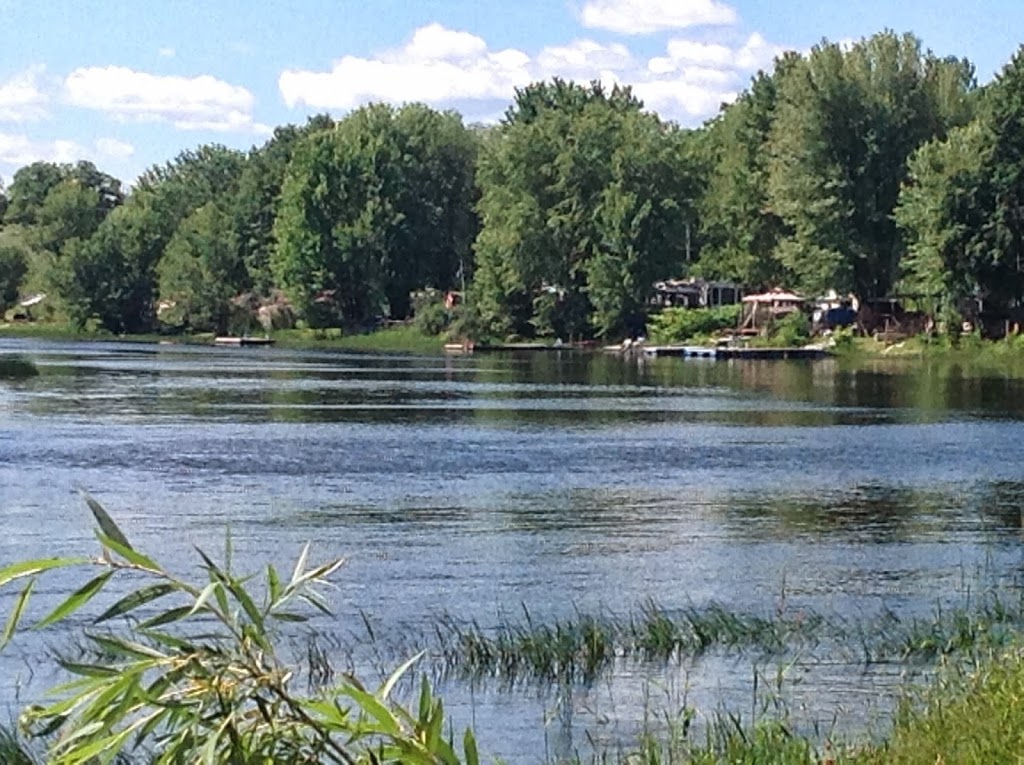 Riverbend Park | 2918 County Rd No 29, Pakenham, ON K0A 2X0, Canada | Phone: (613) 624-5426