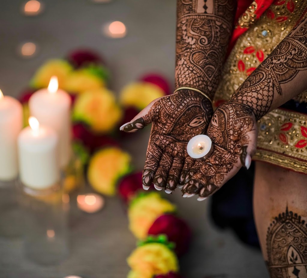 Henna by Ashiyana | 3245 16a Ave NW, Edmonton, AB T6T 0P6, Canada | Phone: (587) 983-8797