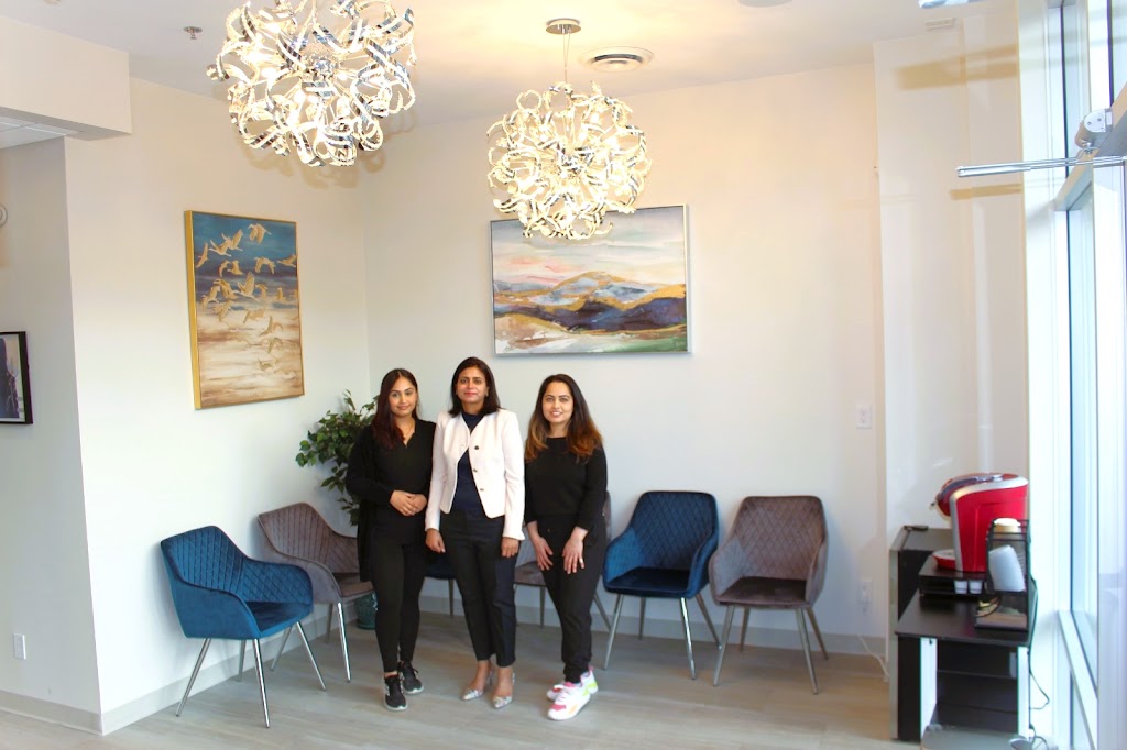 Simply White Dental | 358 175a St Unit 104, Surrey, BC V3Z 6S7, Canada | Phone: (778) 200-1007