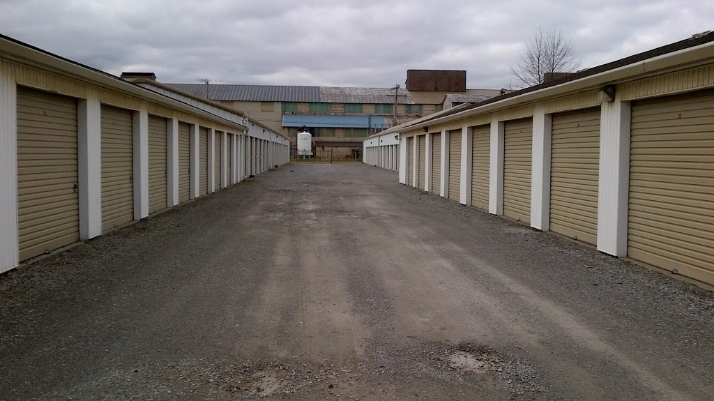 Small Storage Incorporated | 137 Duncan St, Welland, ON L3B 2E4, Canada | Phone: (905) 788-3184