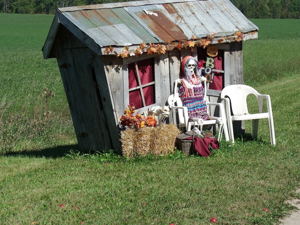 Chappell Farms | 617 Penetanguishene Rd, Barrie, ON L4M 4Y8, Canada | Phone: (705) 721-1547