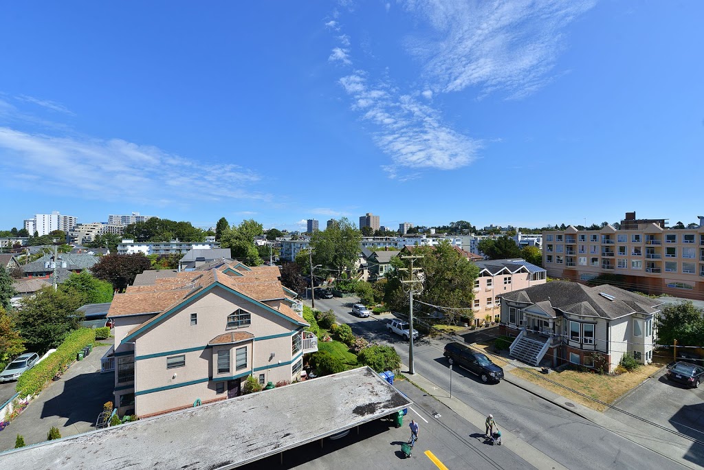 450 Dallas Apartments | 450 Dallas Rd, Victoria, BC V8V 1B1, Canada | Phone: (250) 595-7000