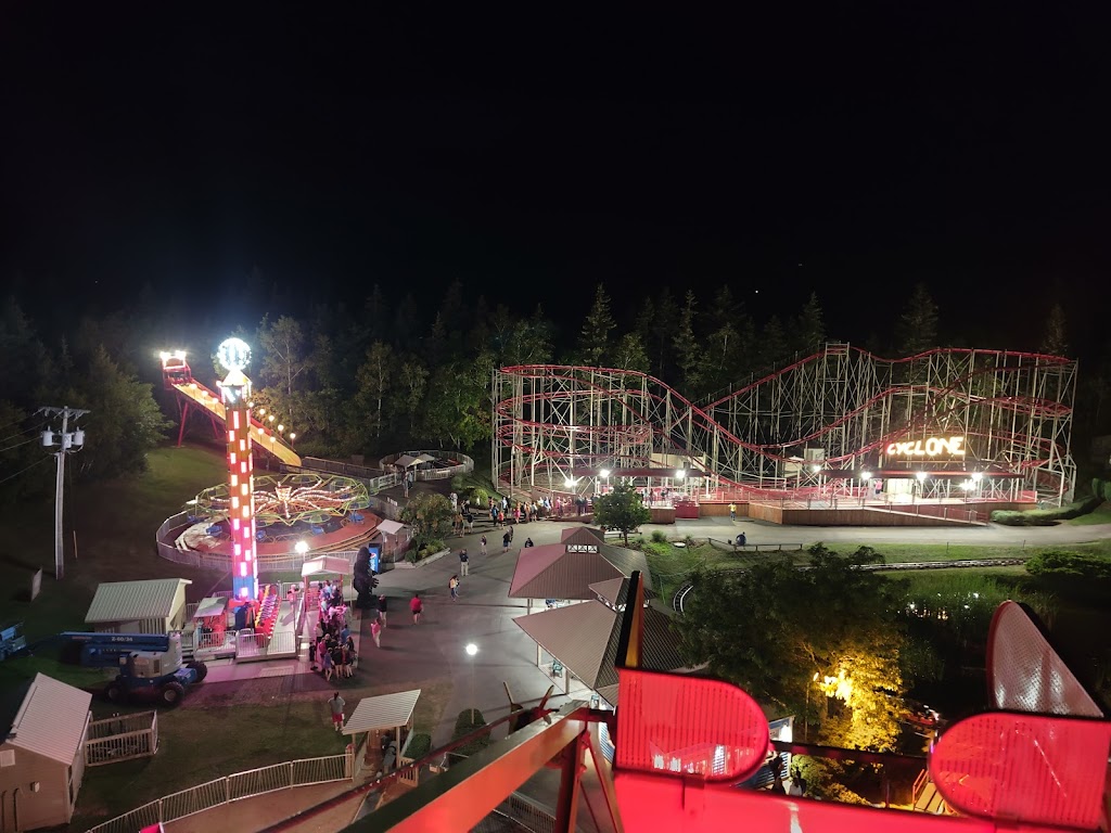 Sandspit Cavendish Beach | 8986 Cavendish Rd, Cavendish, PE C0A 1N0, Canada | Phone: (902) 963-3939
