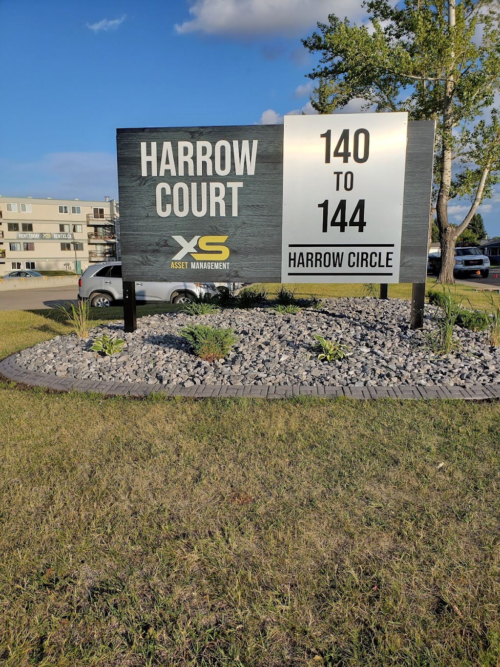 Harrow Court | 142 Harrow Cir NW, Edmonton, AB T5A 4H8, Canada | Phone: (780) 220-1390