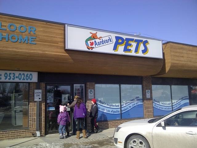 Aardvark Pets | 1604 St Marys Rd, Winnipeg, MB R2M 3W5, Canada | Phone: (204) 256-7705