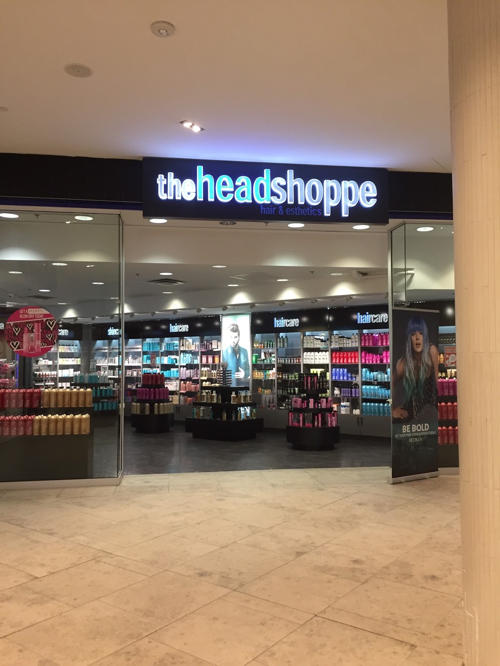Halifax Shopping Centre Head Shoppe | 7001 Mumford Rd #201, Halifax, NS B3L 4R3, Canada | Phone: (902) 454-8668