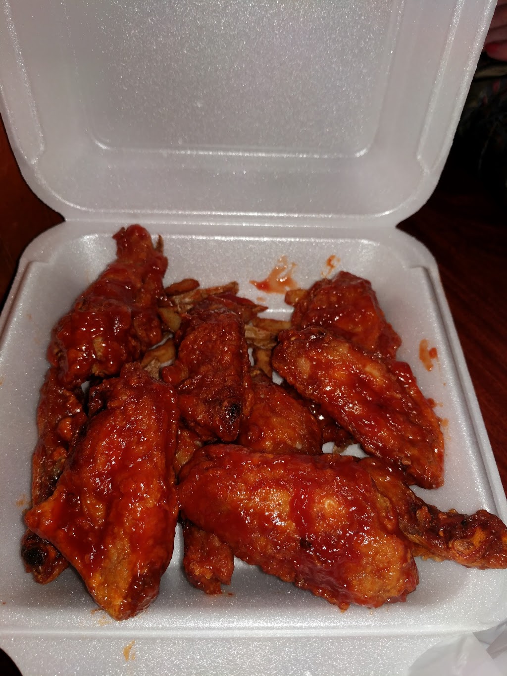 Andrews Place Bar & Grill | 1728 Kingston Rd, Scarborough, ON M1N 1S9, Canada | Phone: (647) 351-7975