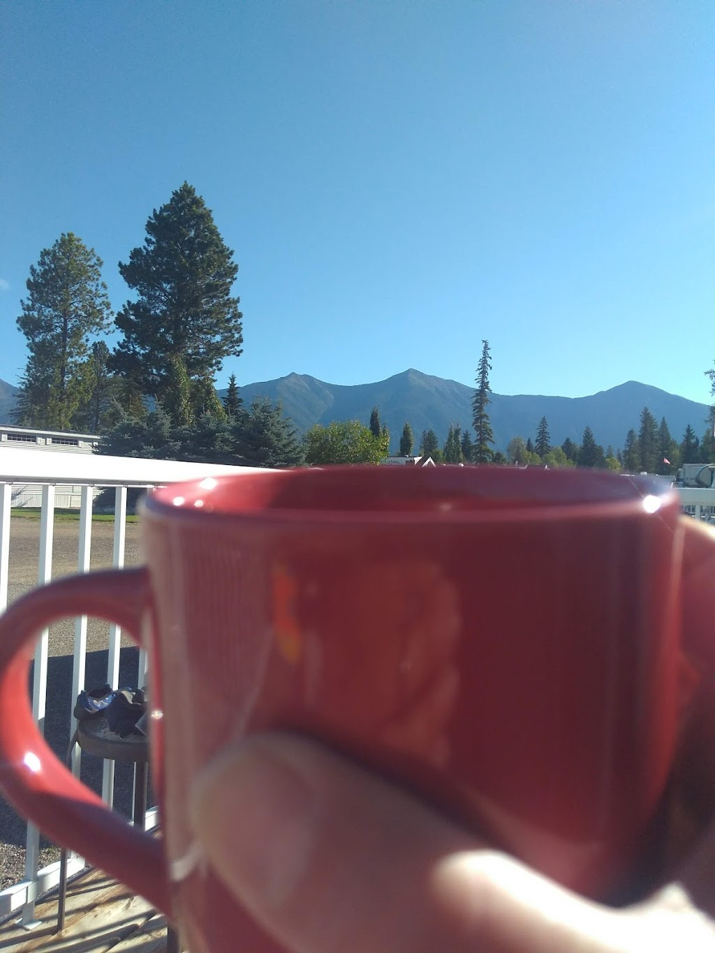 Disney Brook RV Park | 2218 British Columbia 3, Jaffray, BC V0B 1T0, Canada | Phone: (250) 919-4102