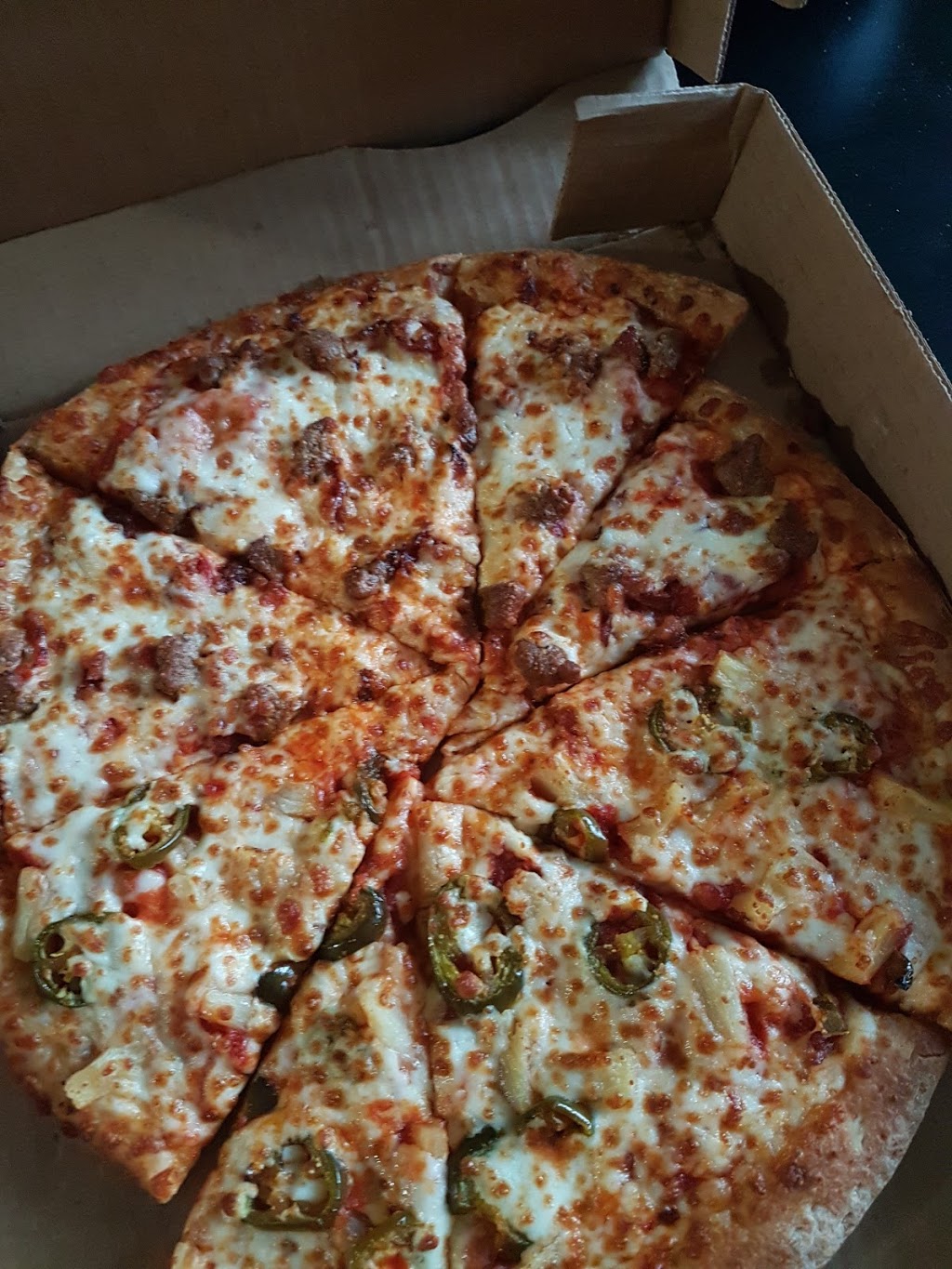 Papa Johns Pizza | 3690 Westwinds Dr NE, Calgary, AB T3J 5H3, Canada | Phone: (403) 568-7272