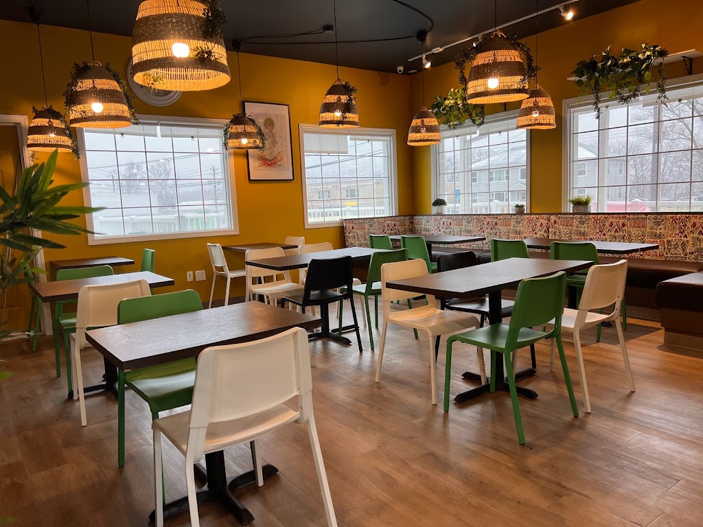 Lotus Thai | 8772 Commercial St, New Minas, NS B4N 3C5, Canada | Phone: (902) 681-3333