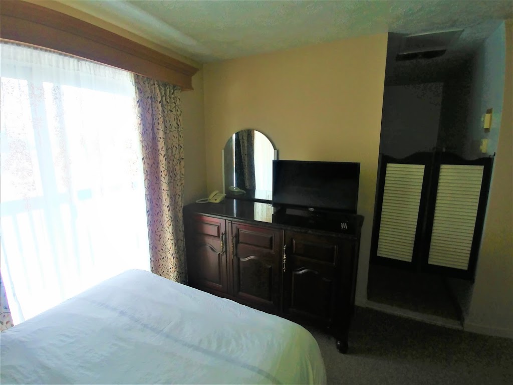 Motel Granby | 1085 Rue Principale, Granby, QC J2J 1Z4, Canada | Phone: (450) 378-6966