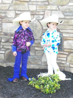 Show Clothes Unlimited | 6957 Murray Rd, Brown City, MI 48416, USA | Phone: (810) 516-2249