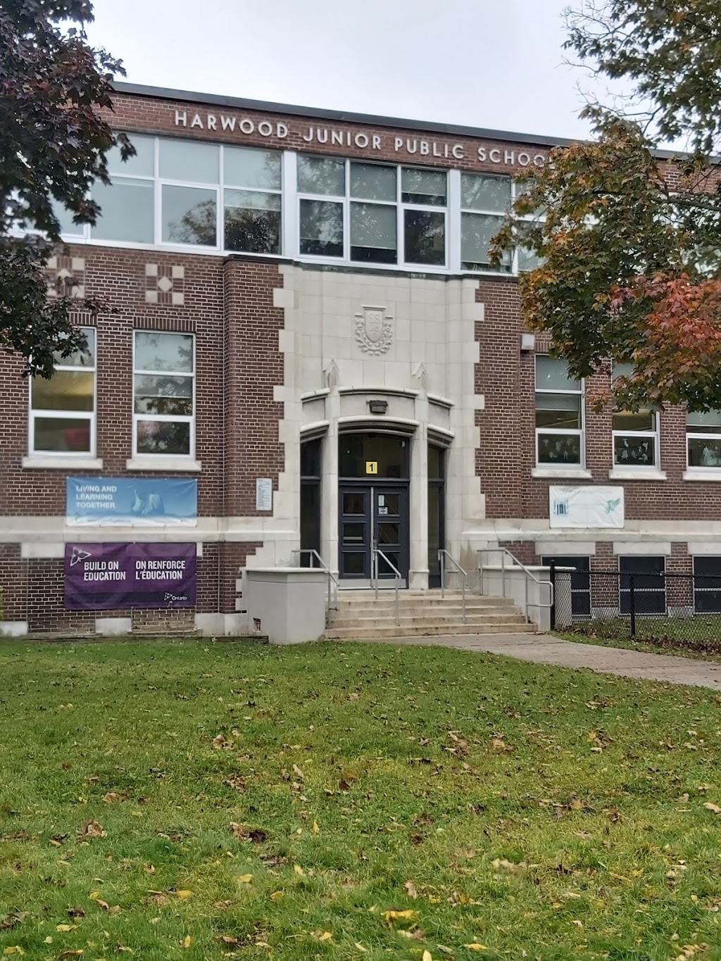 Harwood Public School | school | 50 Leigh St, York, ON M6N 3X3, Canada | 4163942350 OR +1 416-394-2350