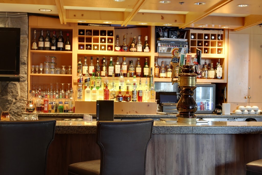 FireRock Lounge | 4090 Whistler Way, Whistler, BC V0N 1B4, Canada | Phone: (888) 823-7932