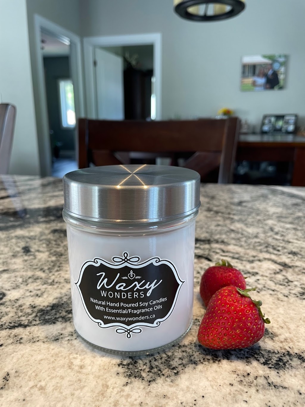 Waxy Wonders | 51 Margaret St, Angus, ON L0M 1B0, Canada | Phone: (705) 309-5532