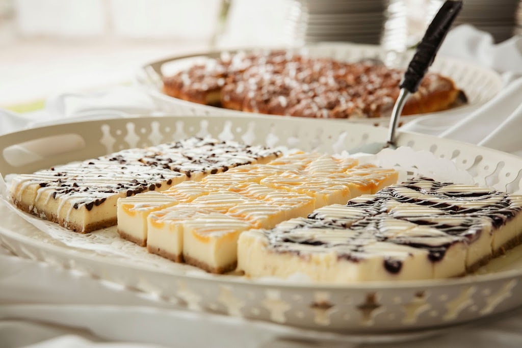 Sticky Pudding Catering Company | 4026 Meadowbrook Dr, London, ON N6L 1C6, Canada | Phone: (519) 871-1461