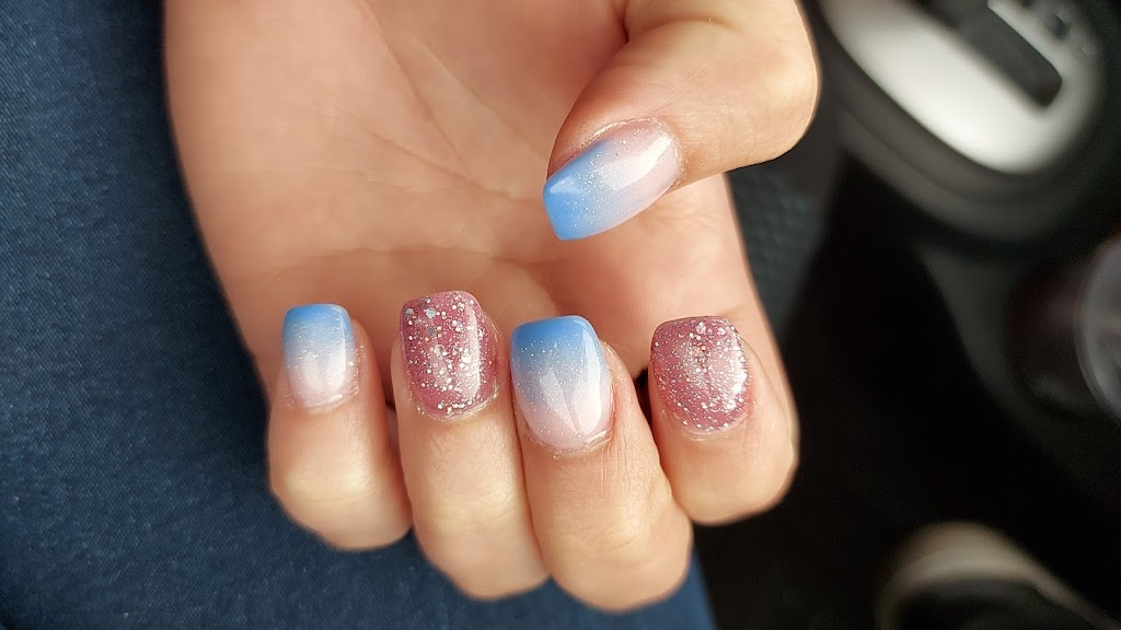 LV Nails & Spa | 300 Merganser Dr W, Chestermere, AB T1X 1L6, Canada | Phone: (403) 452-2638