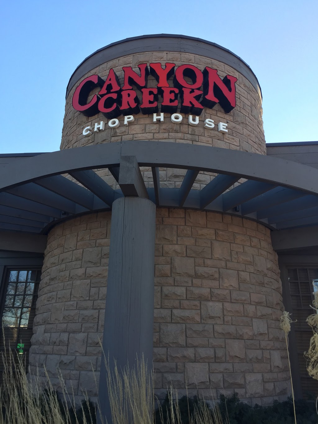 Canyon Creek Chophouse | 299 Rathburn Rd W, Mississauga, ON L5B 4C1, Canada | Phone: (905) 279-3342