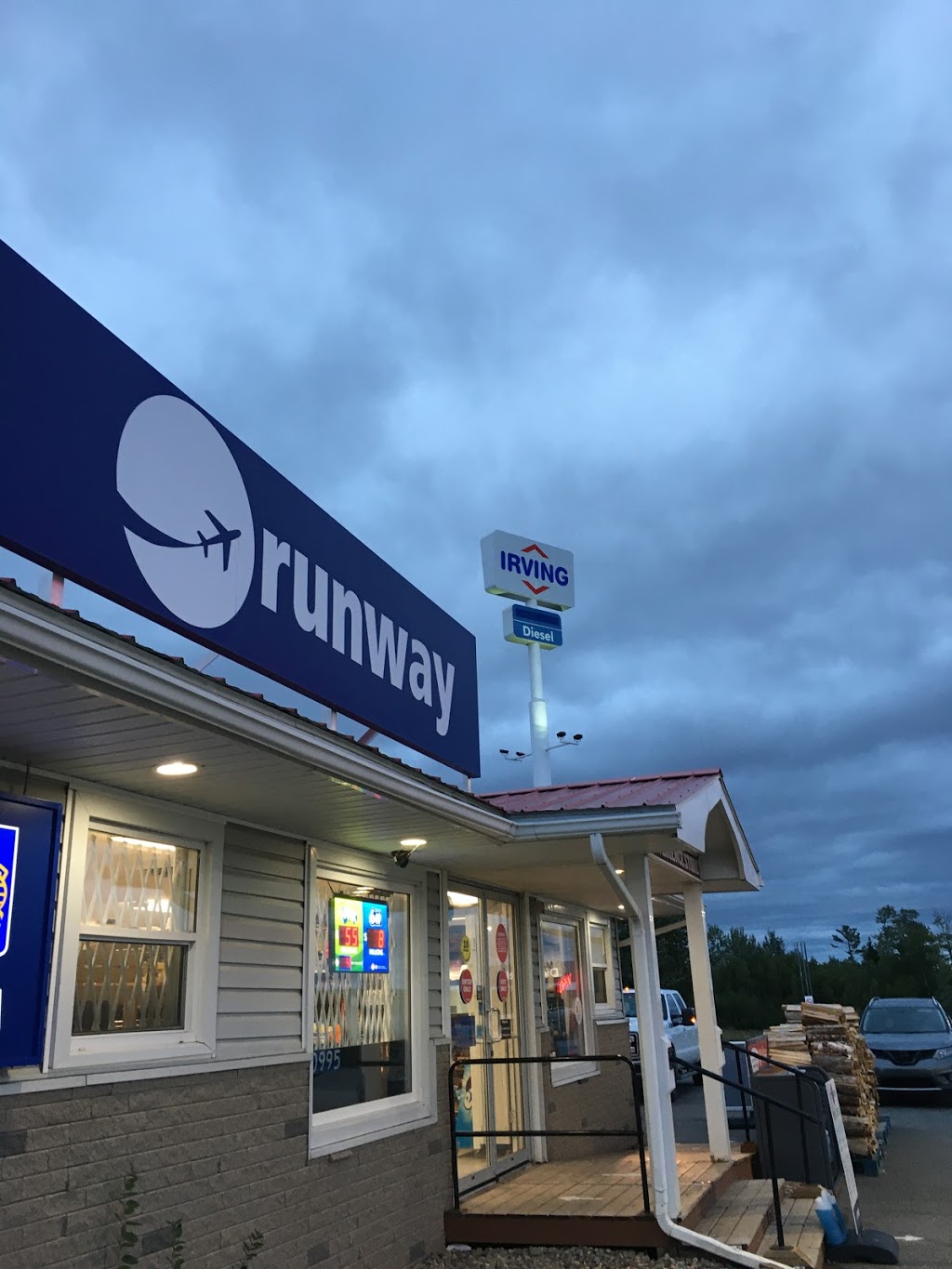 Youngs Cove One Stop | 10995 NB-10, Youngs Cove, NB E4C 2G5, Canada | Phone: (506) 362-2916