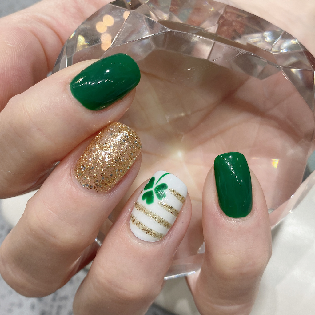Glowin Nails & Spa | 233 Earl Stewart Dr c7, Aurora, ON L4G 7Y3, Canada | Phone: (905) 503-8008
