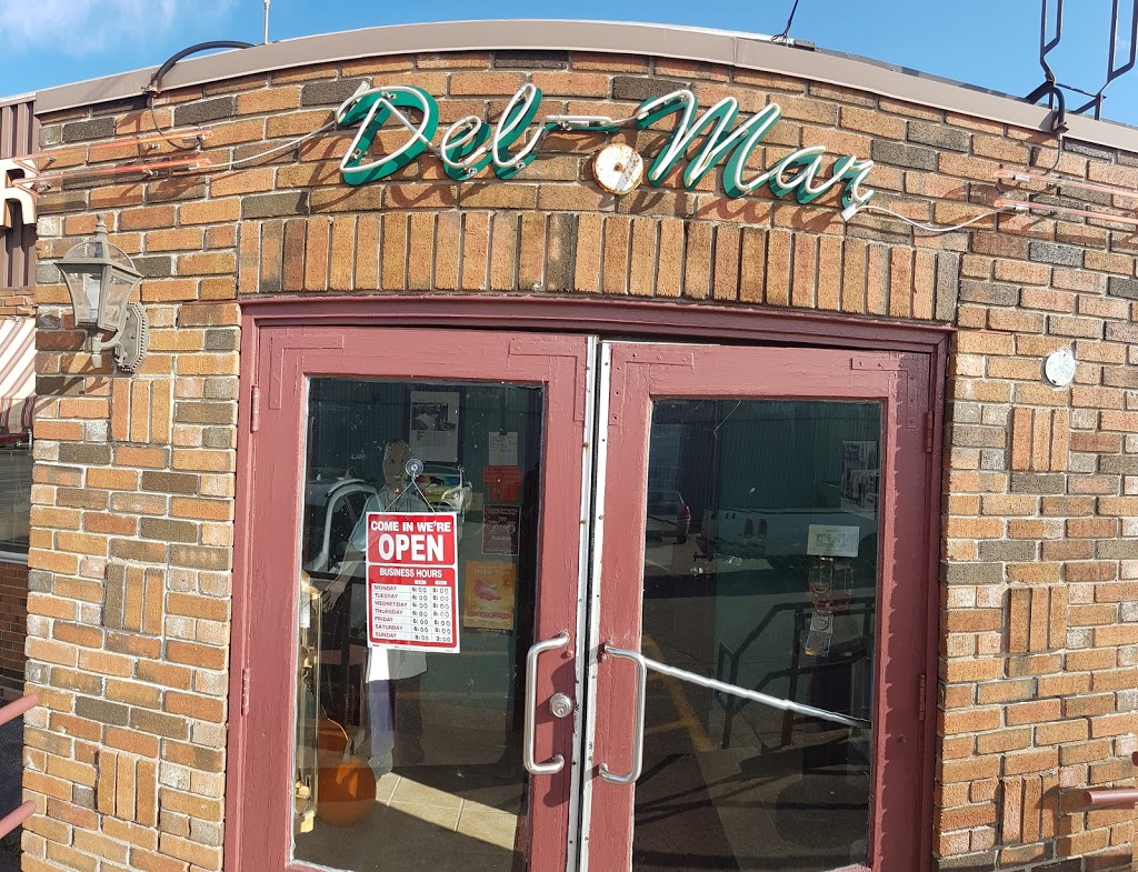 Del-Mar Restaurant | 1677 Dundas St, London, ON N5W 3C6, Canada | Phone: (519) 451-6120